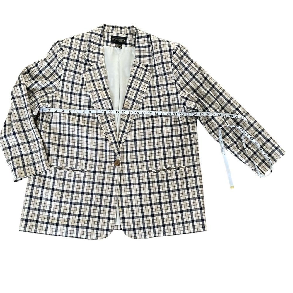 Requirements Vintage Plaid linen Blazer with One Button Closure size 18 W - Picture 4 of 7